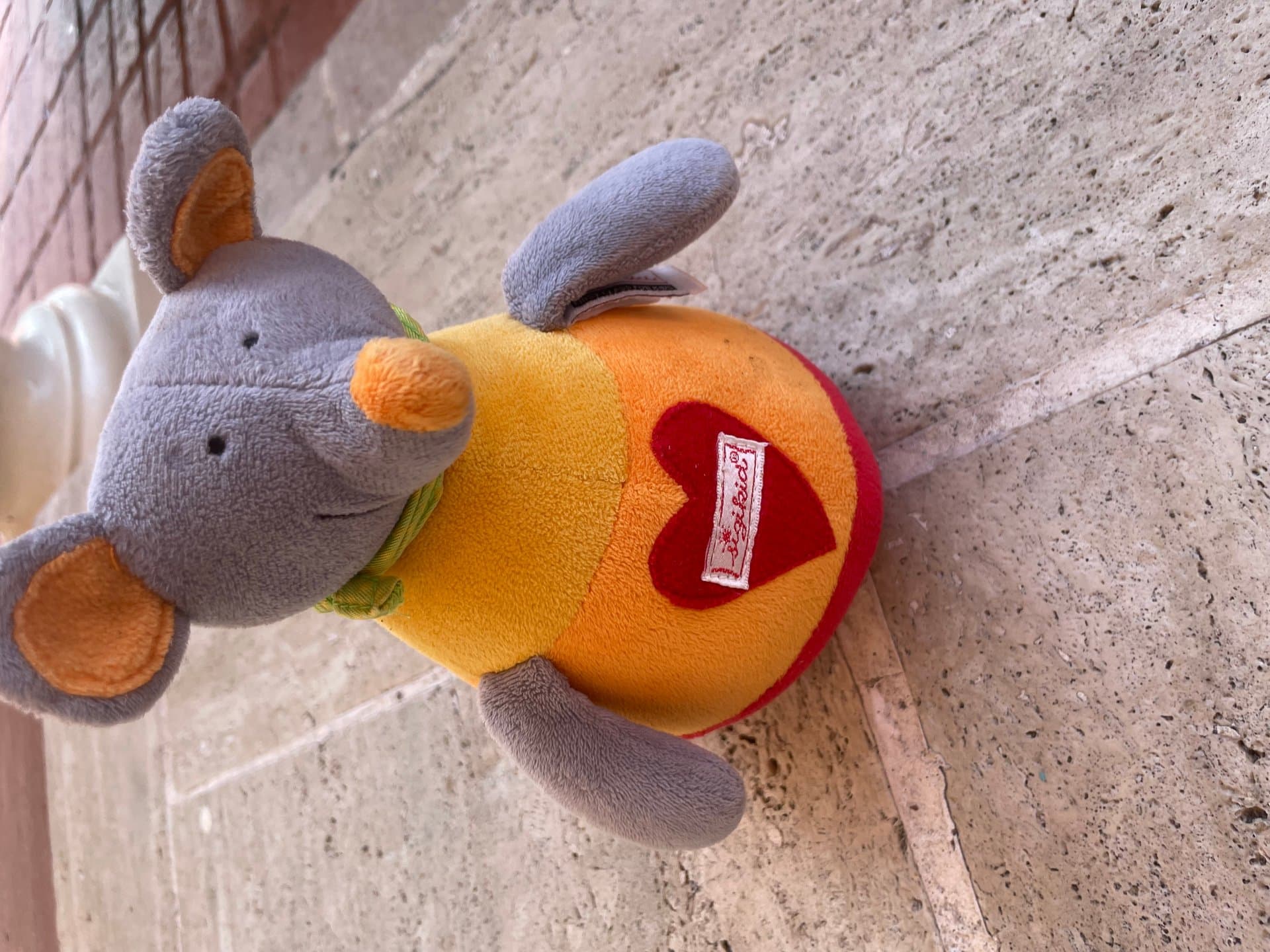 Baby rocking toy — image 1 of 1