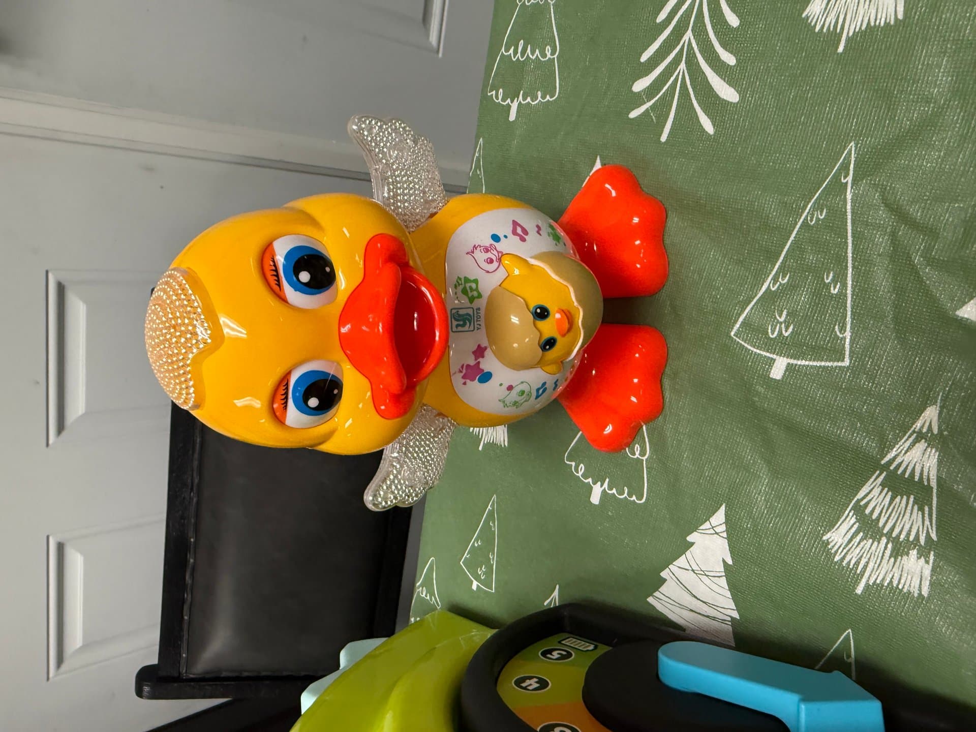 Y Toys Dancing Duck — image 1 of 1
